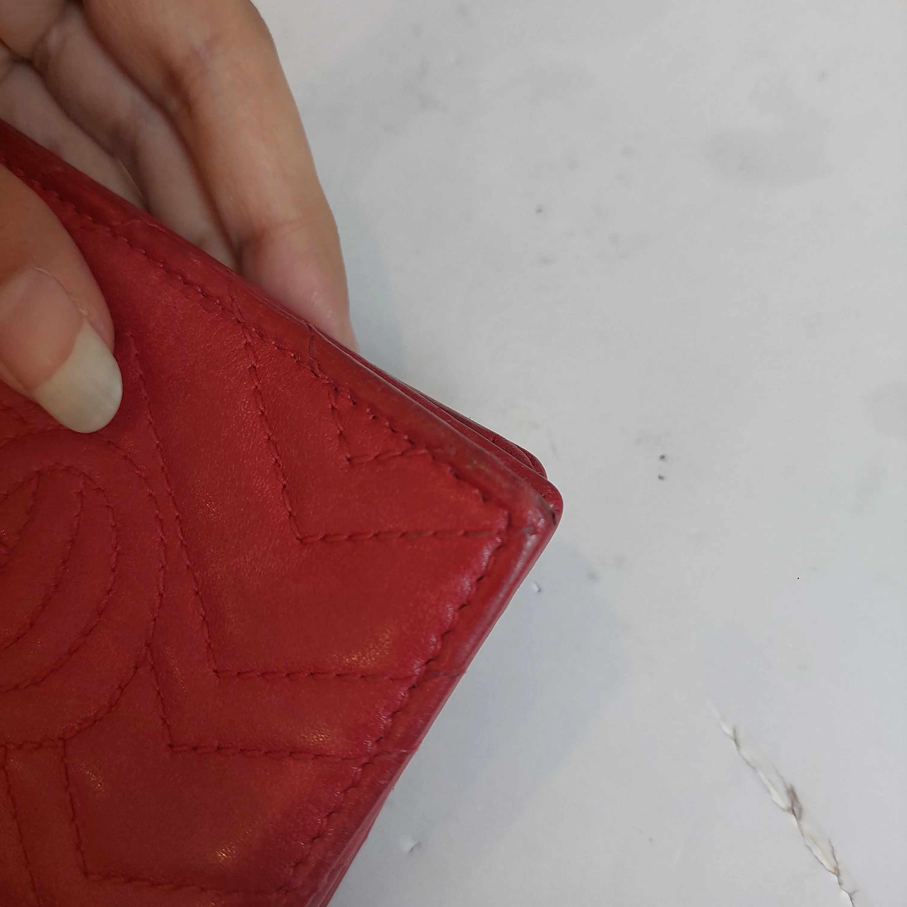 Gucci Red Leather Small Bifold GG Wallet | Pre Loved |