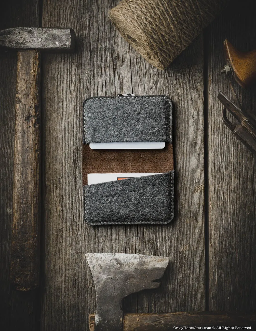 Leather Business & Credit Card Holder / Wallet | Wood Brown