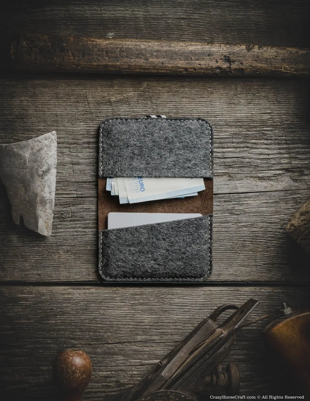 Leather Business & Credit Card Holder / Wallet | Wood Brown