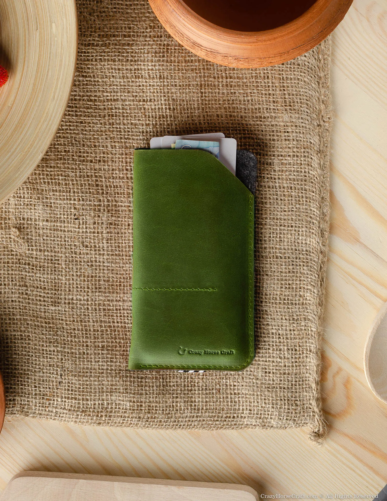 Leather Phone Case / Wallet with Card Pockets | Alpine Green