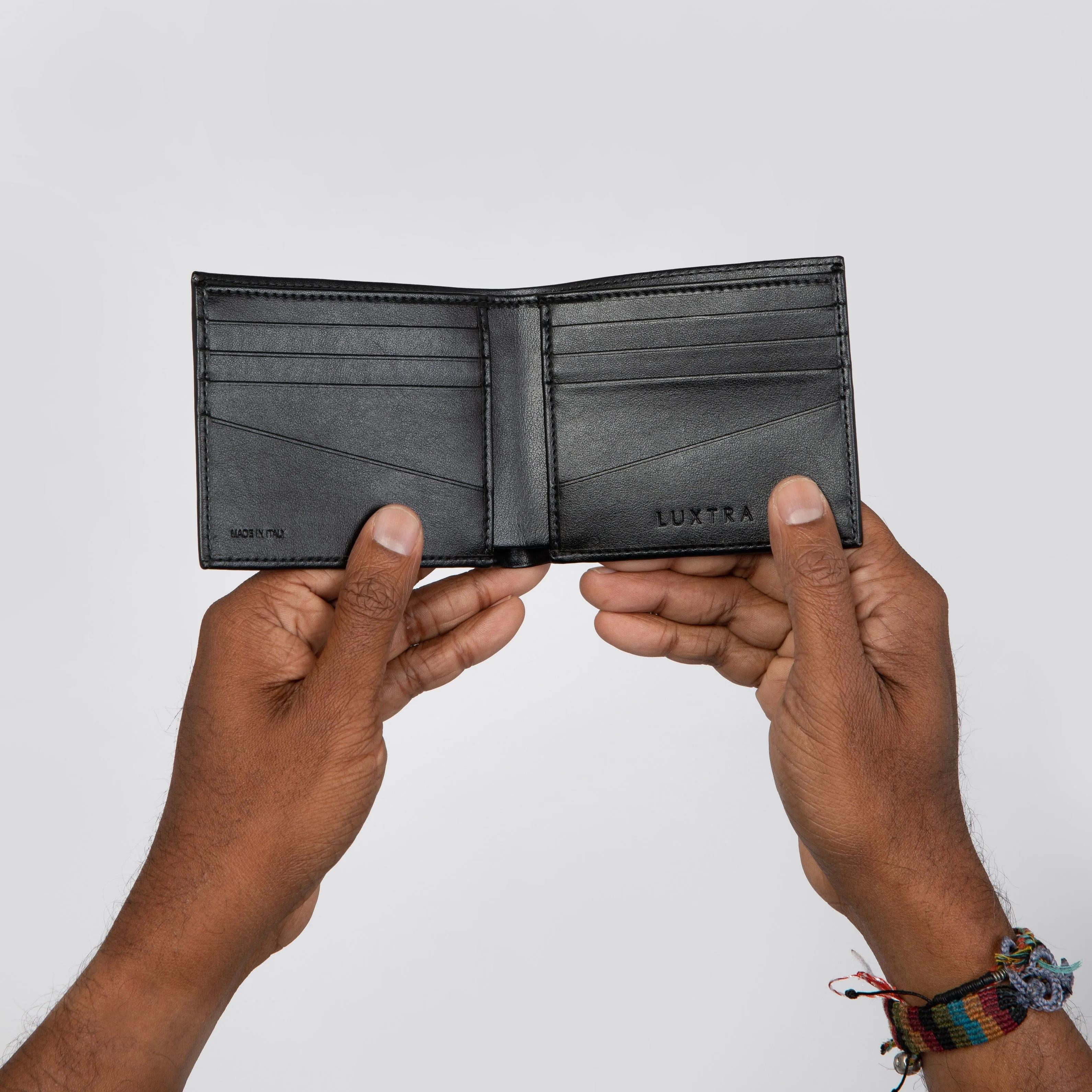 The Taylor Apple Leather Vegan Billfold Wallet | Black