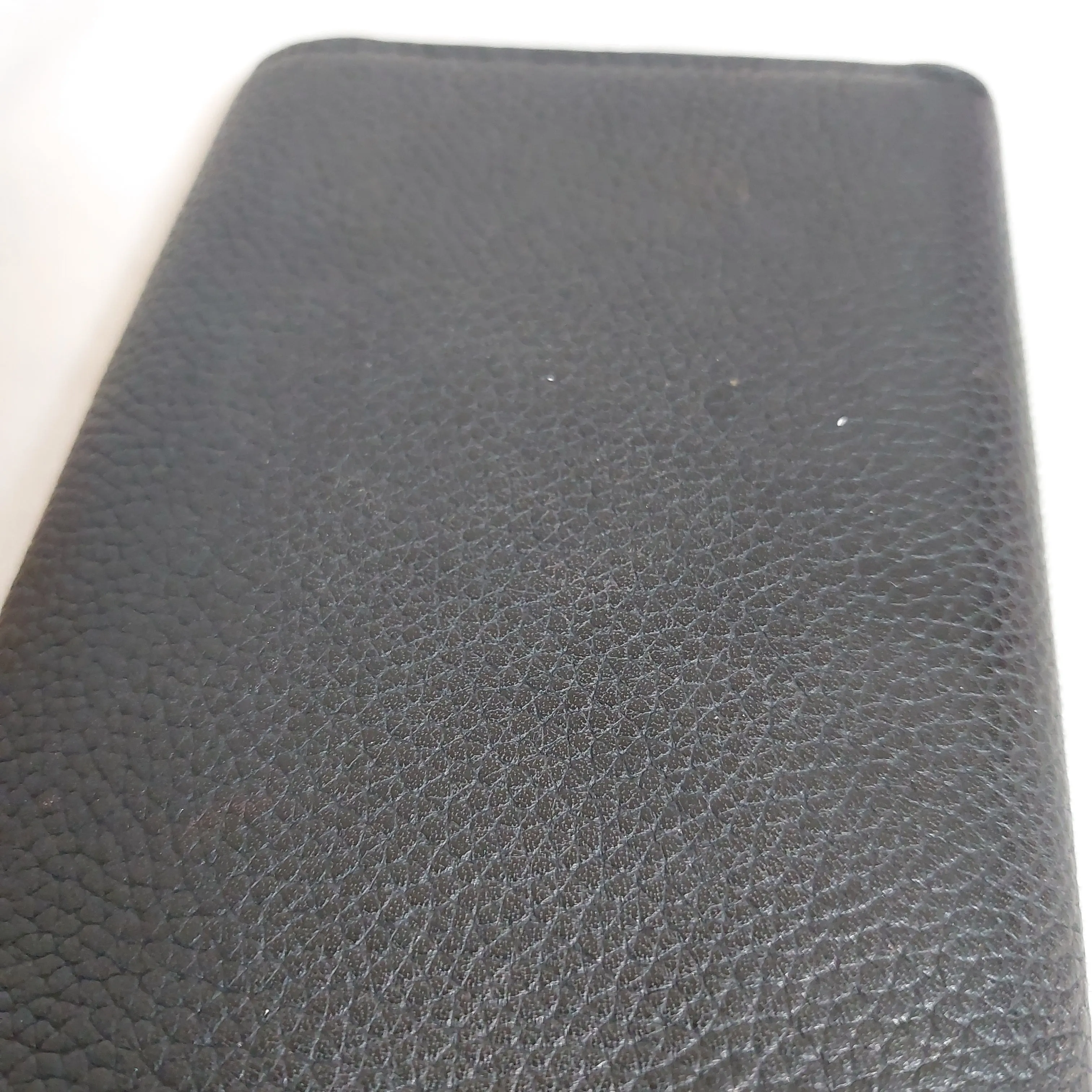 Tory Burch Black Leather Mcgraw Phone Wallet | Pre Loved |